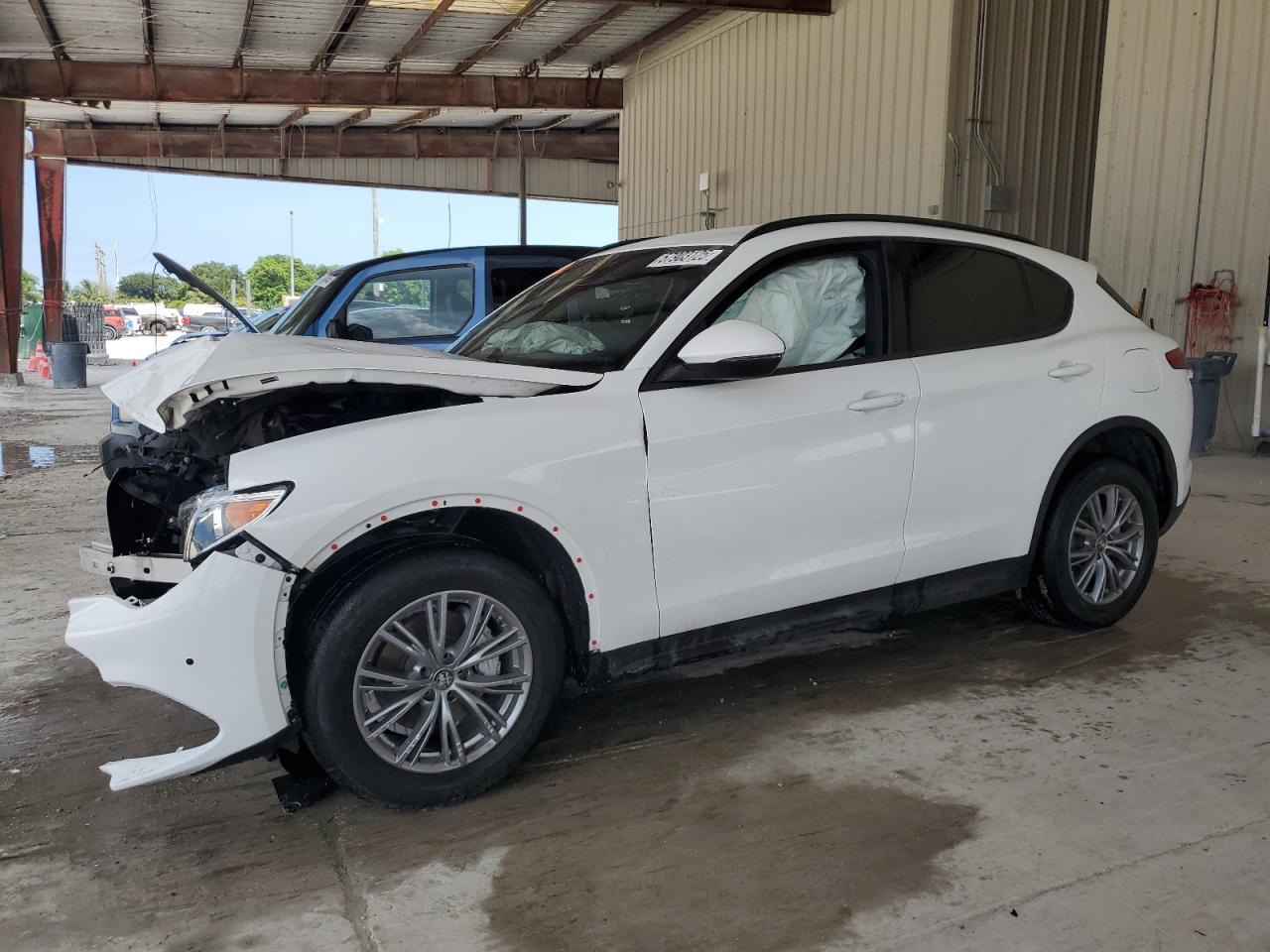 ALFA ROMEO STELVIO 2022
