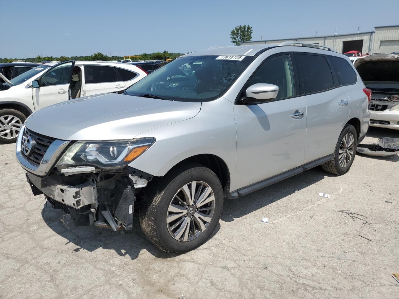 NISSAN PATHFINDER 2019