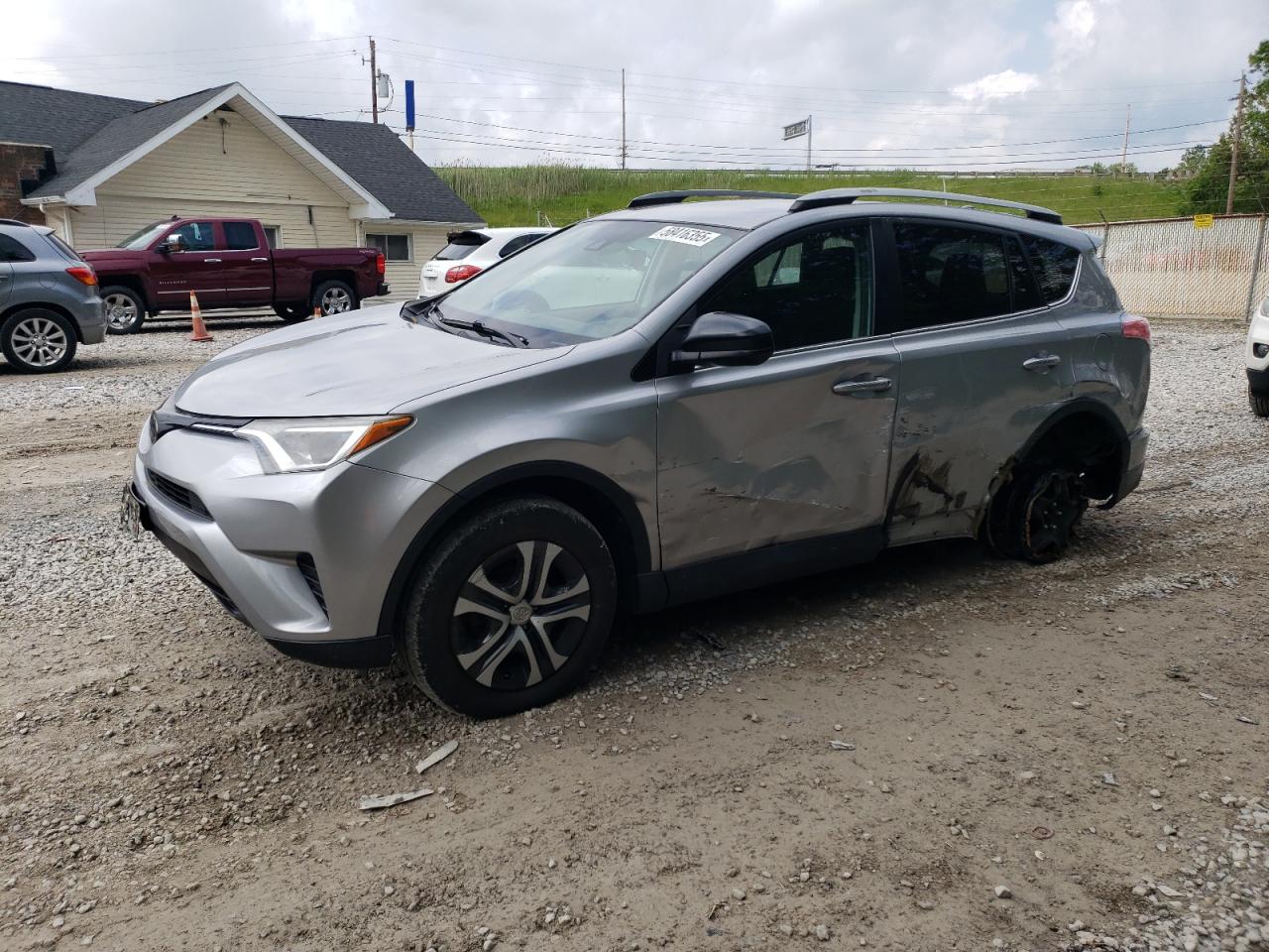 TOYOTA RAV4 LE 2018