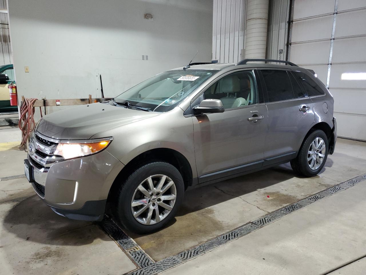 FORD EDGE LIMIT 2014