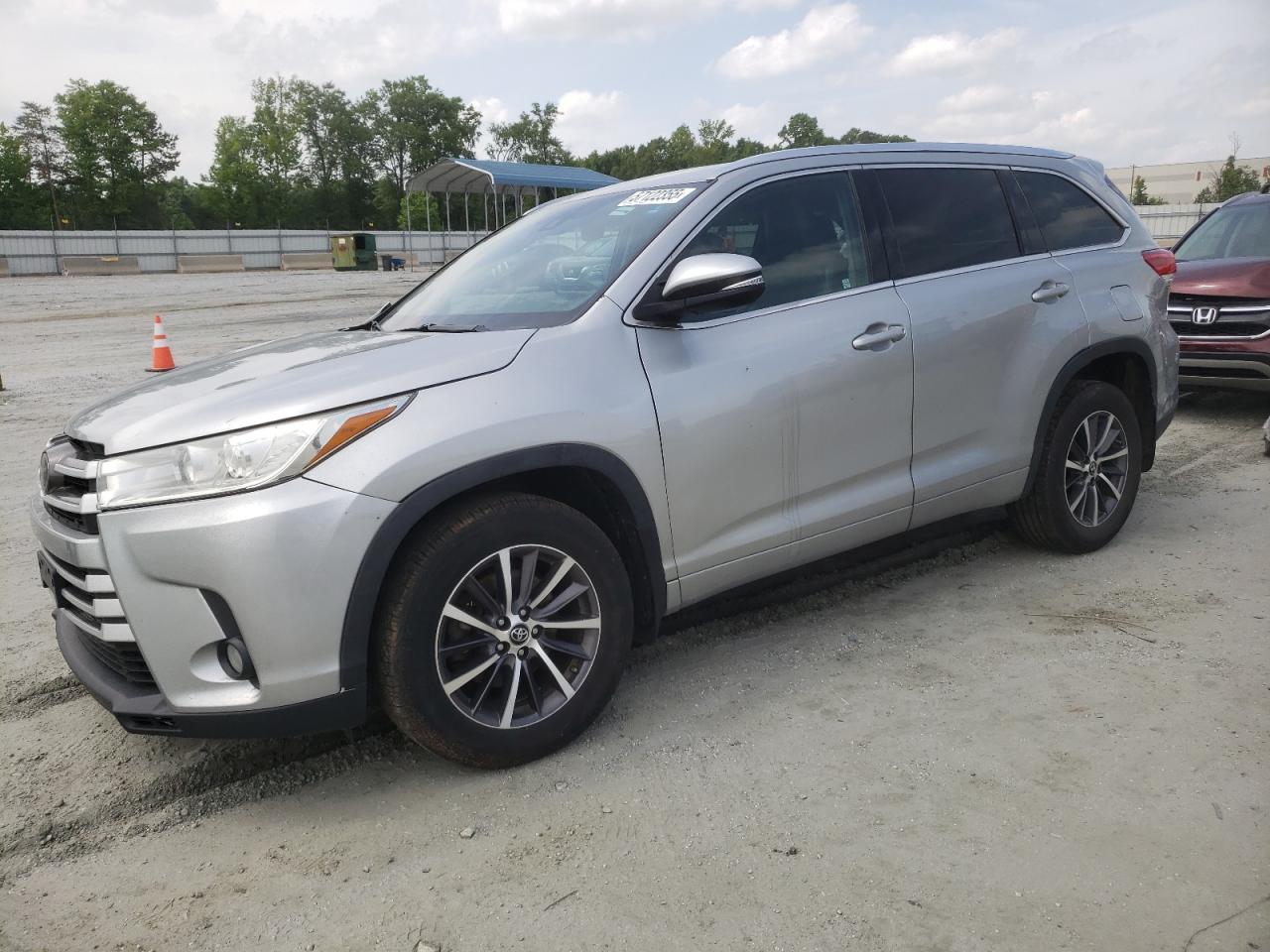TOYOTA HIGHLANDER 2017