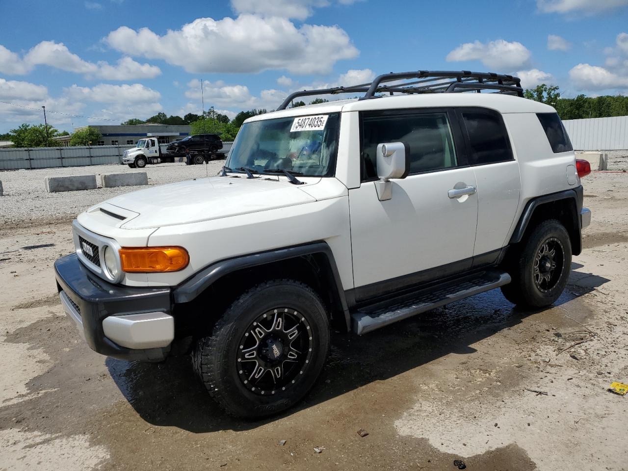TOYOTA FJ CRUISER 2011
