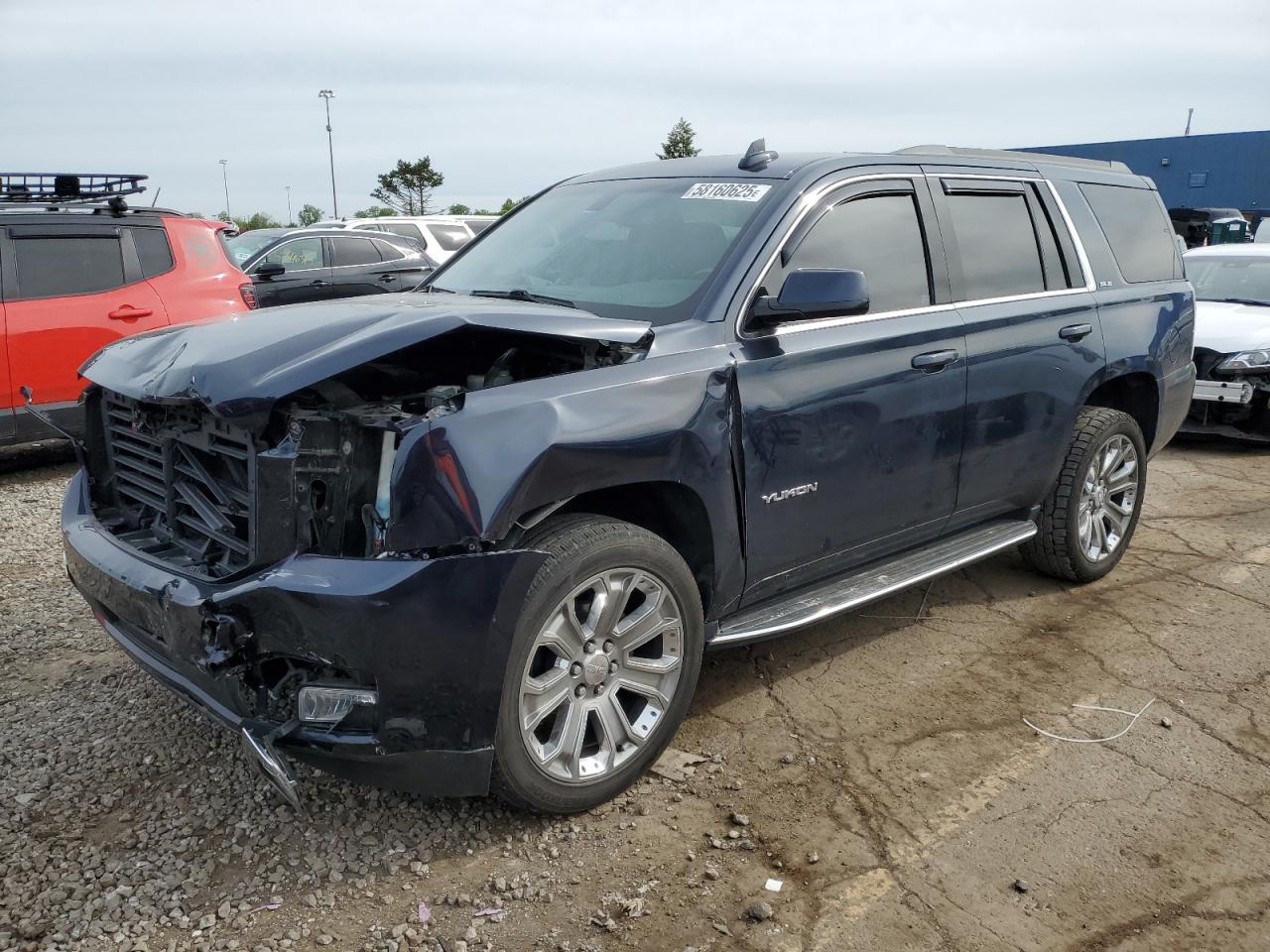 GMC YUKON SLE 2017