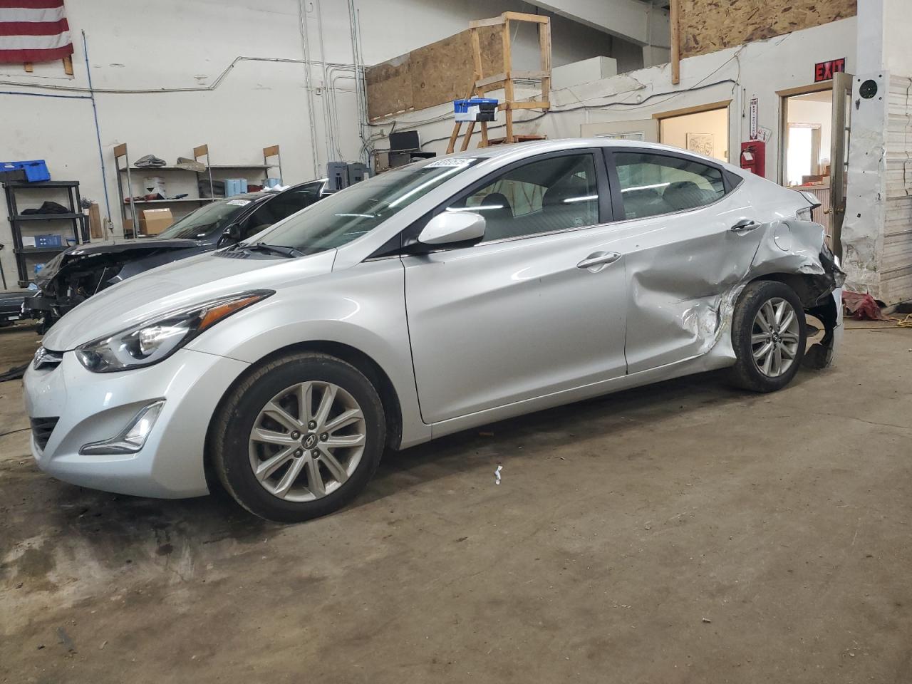 HYUNDAI ELANTRA 2015