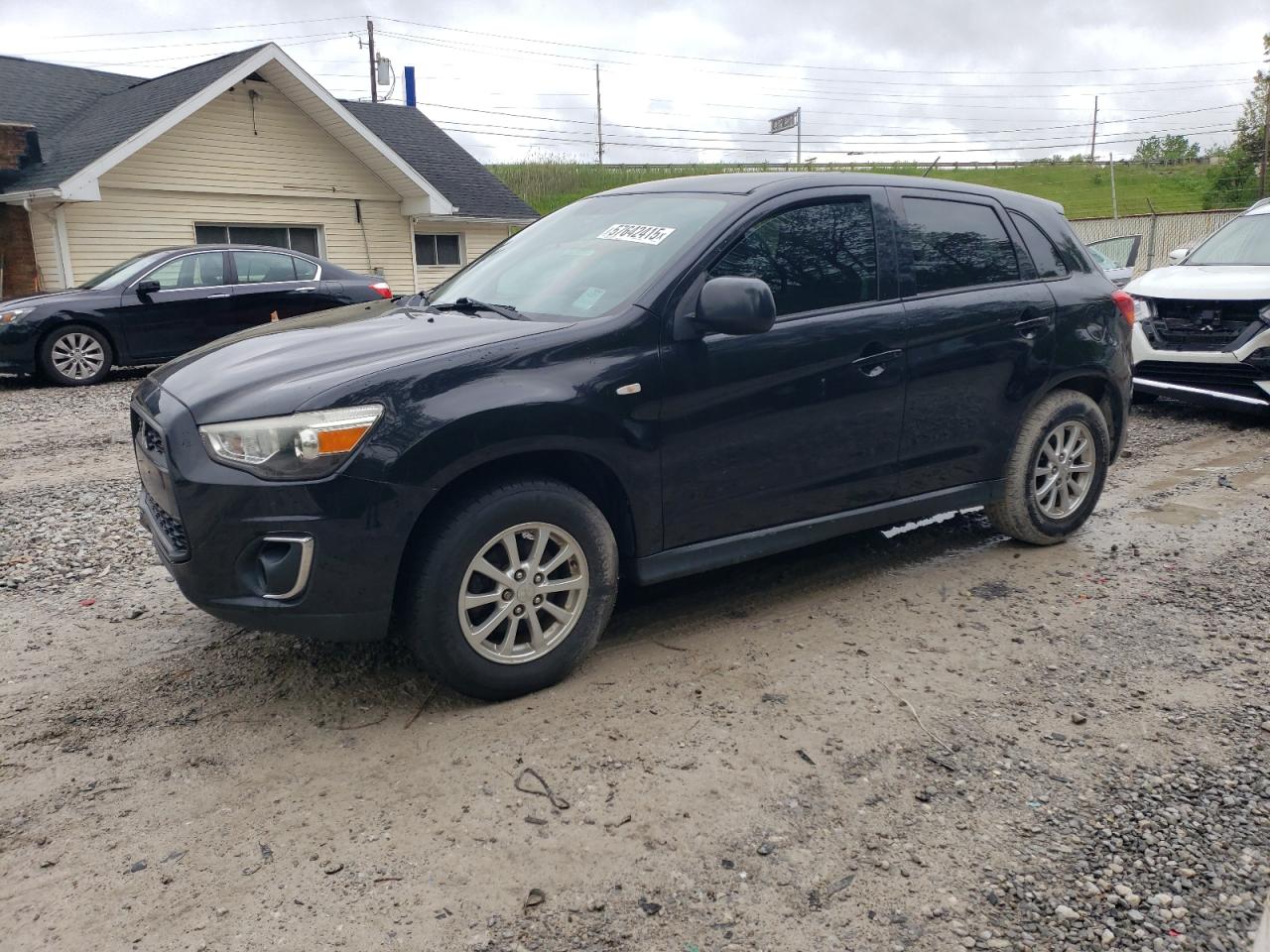 MITSUBISHI RVR SE 2014