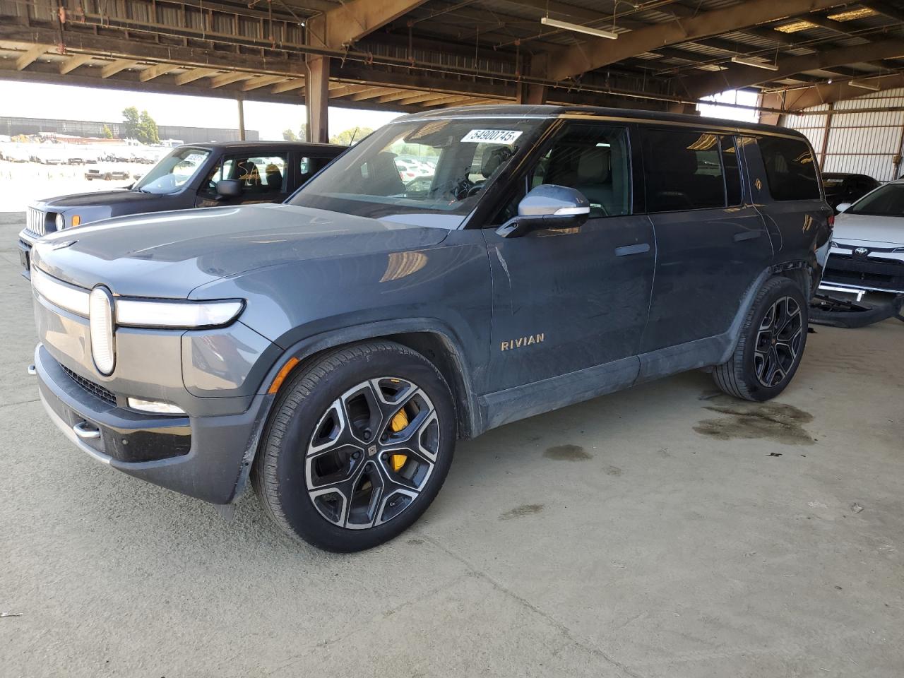 RIVIAN R1S LAUNCH 2023