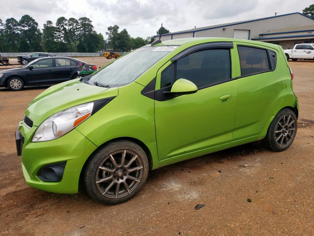 CHEVROLET SPARK 1LT 2015