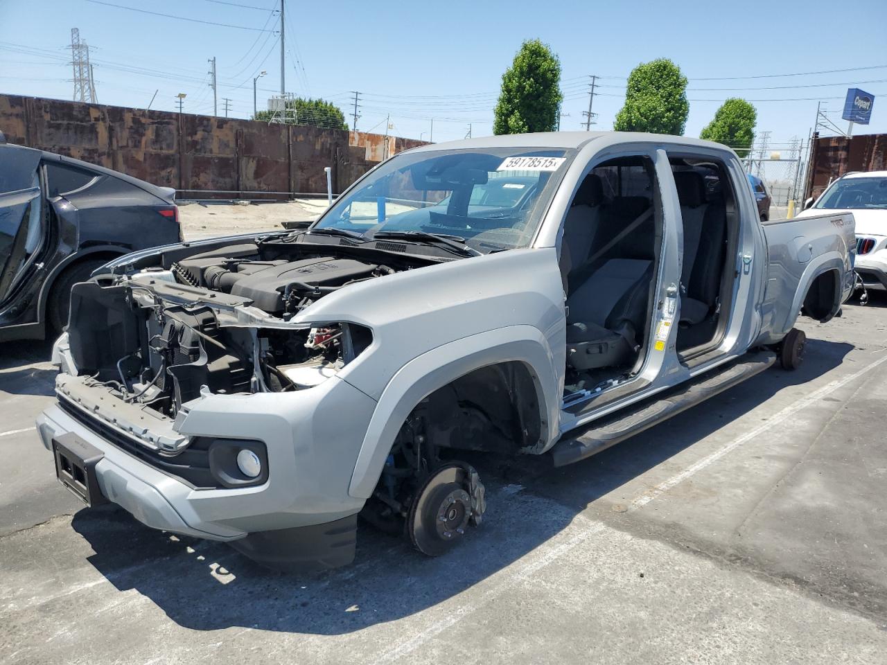 TOYOTA TACOMA DOU 2021