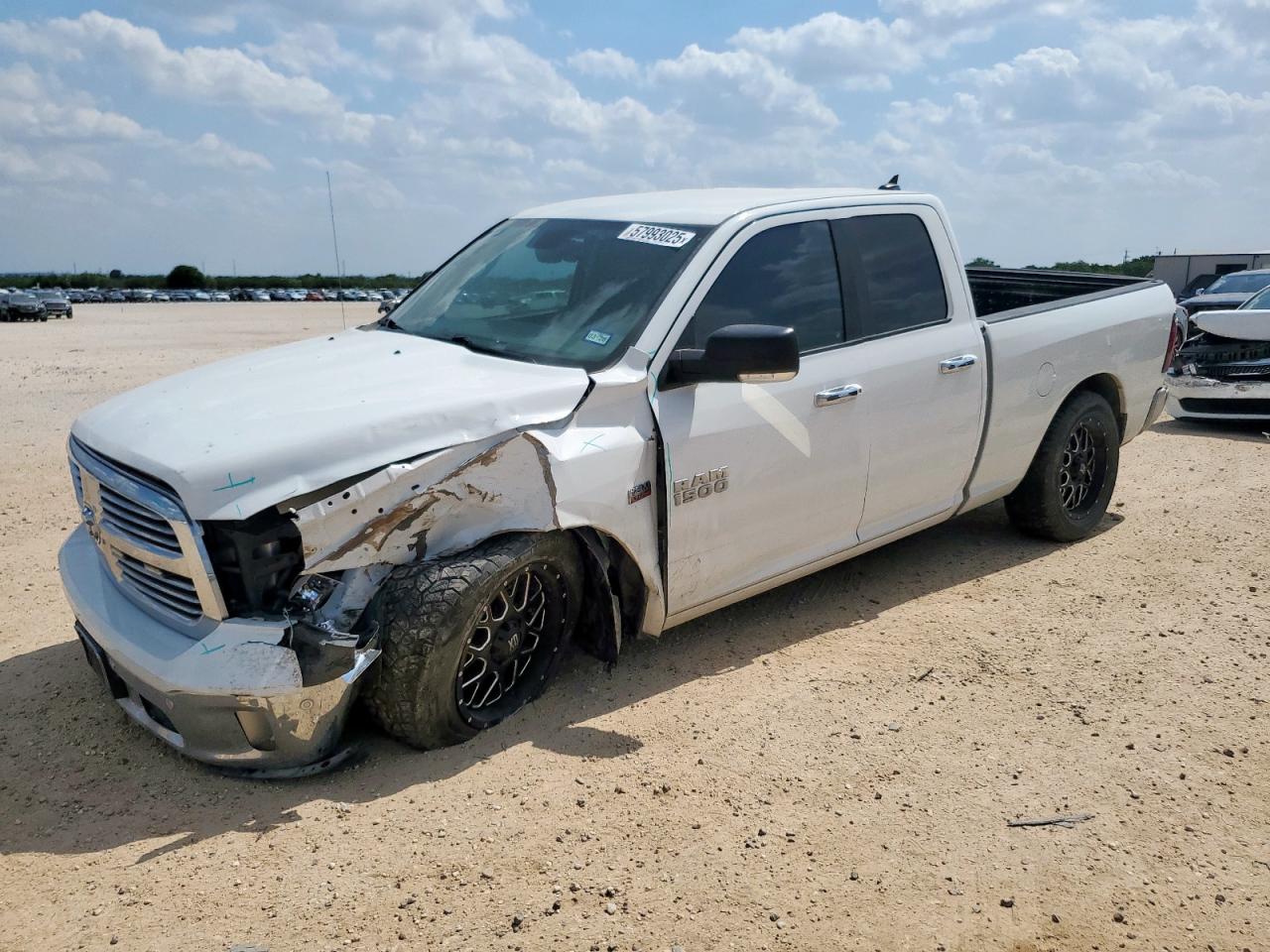 RAM 1500 SLT 2016
