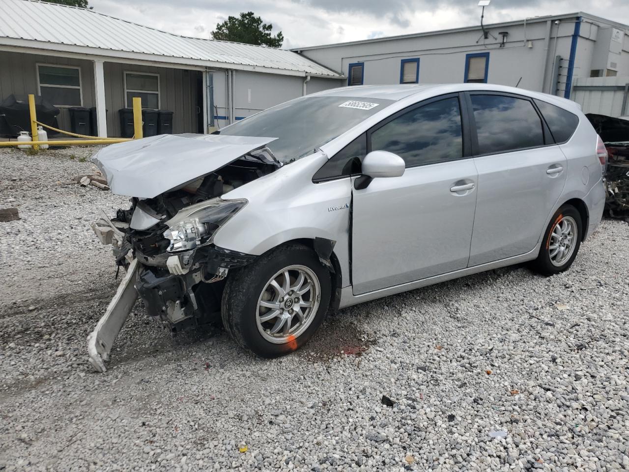 TOYOTA PRIUS V 2015