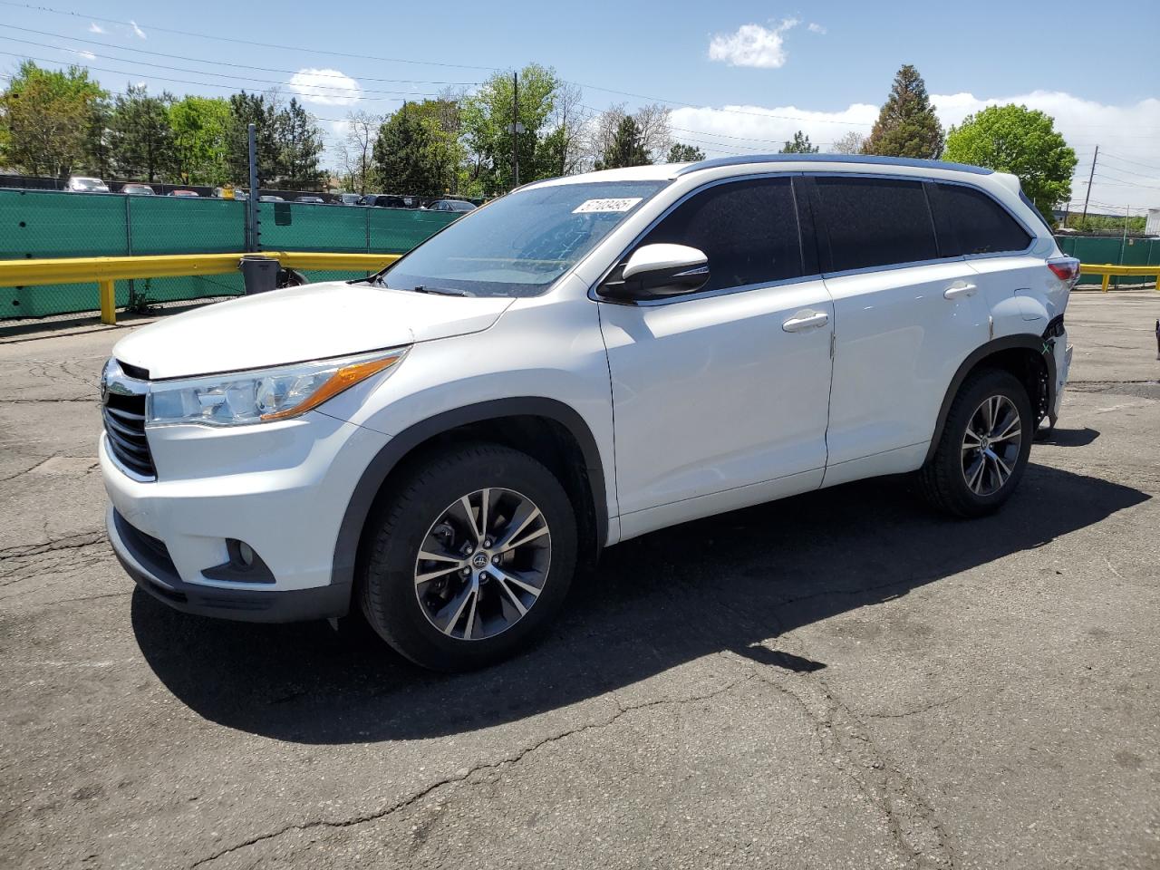 TOYOTA HIGHLANDER 2016