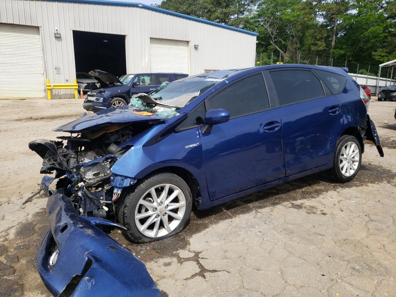 TOYOTA PRIUS V 2012