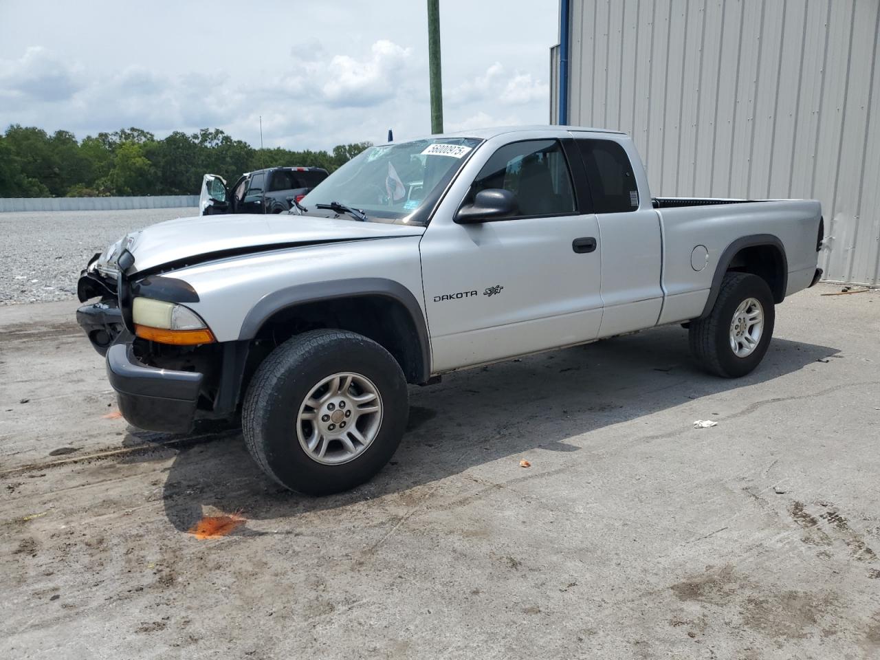 DODGE DAKOTA BAS 2002