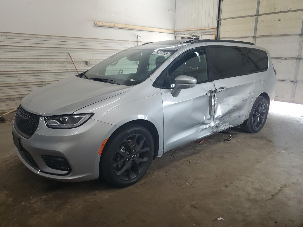 CHRYSLER PACIFICA L 2022