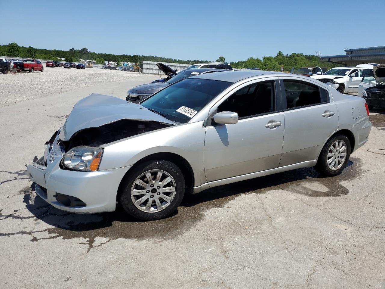 MITSUBISHI GALANT FE 2012