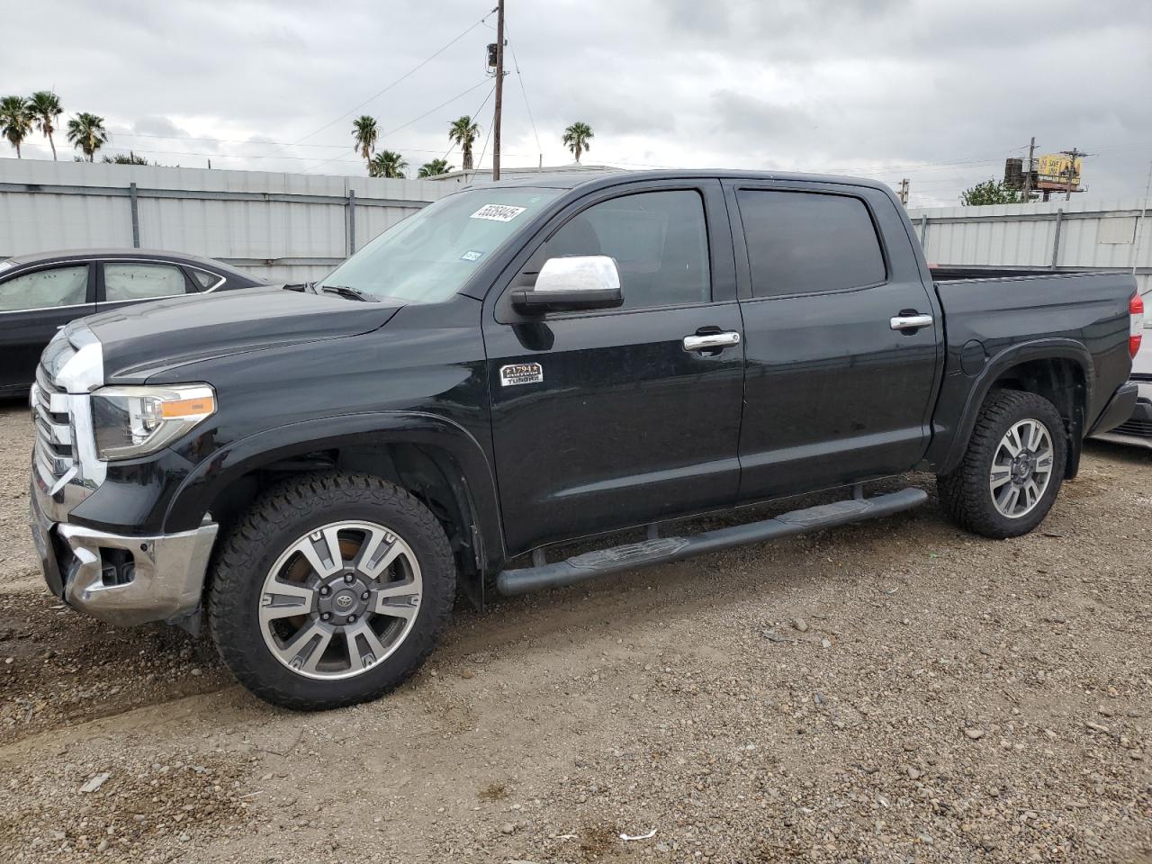 TOYOTA TUNDRA CRE 2019