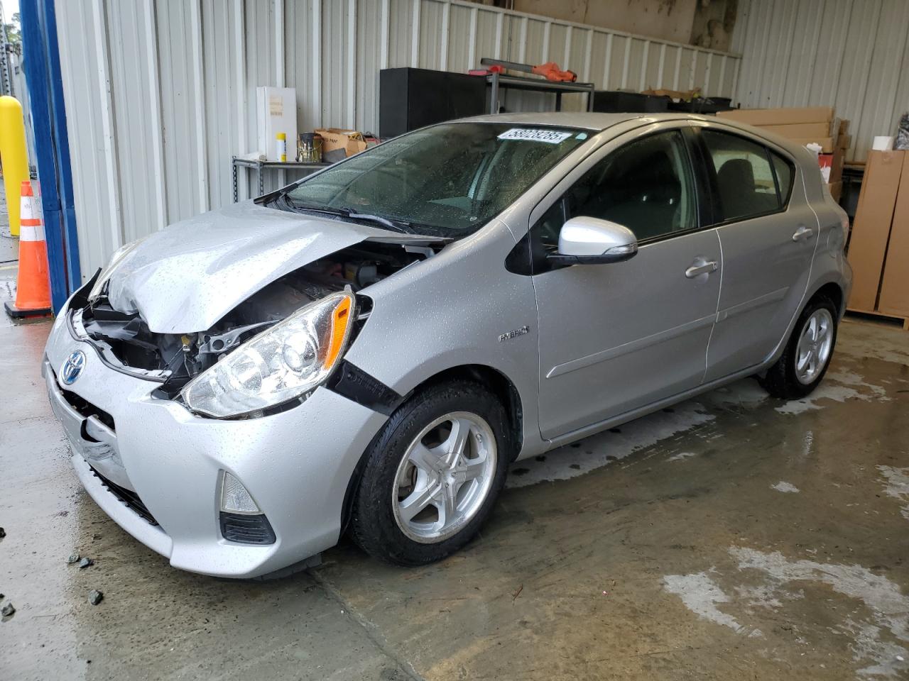 TOYOTA PRIUS C 2014
