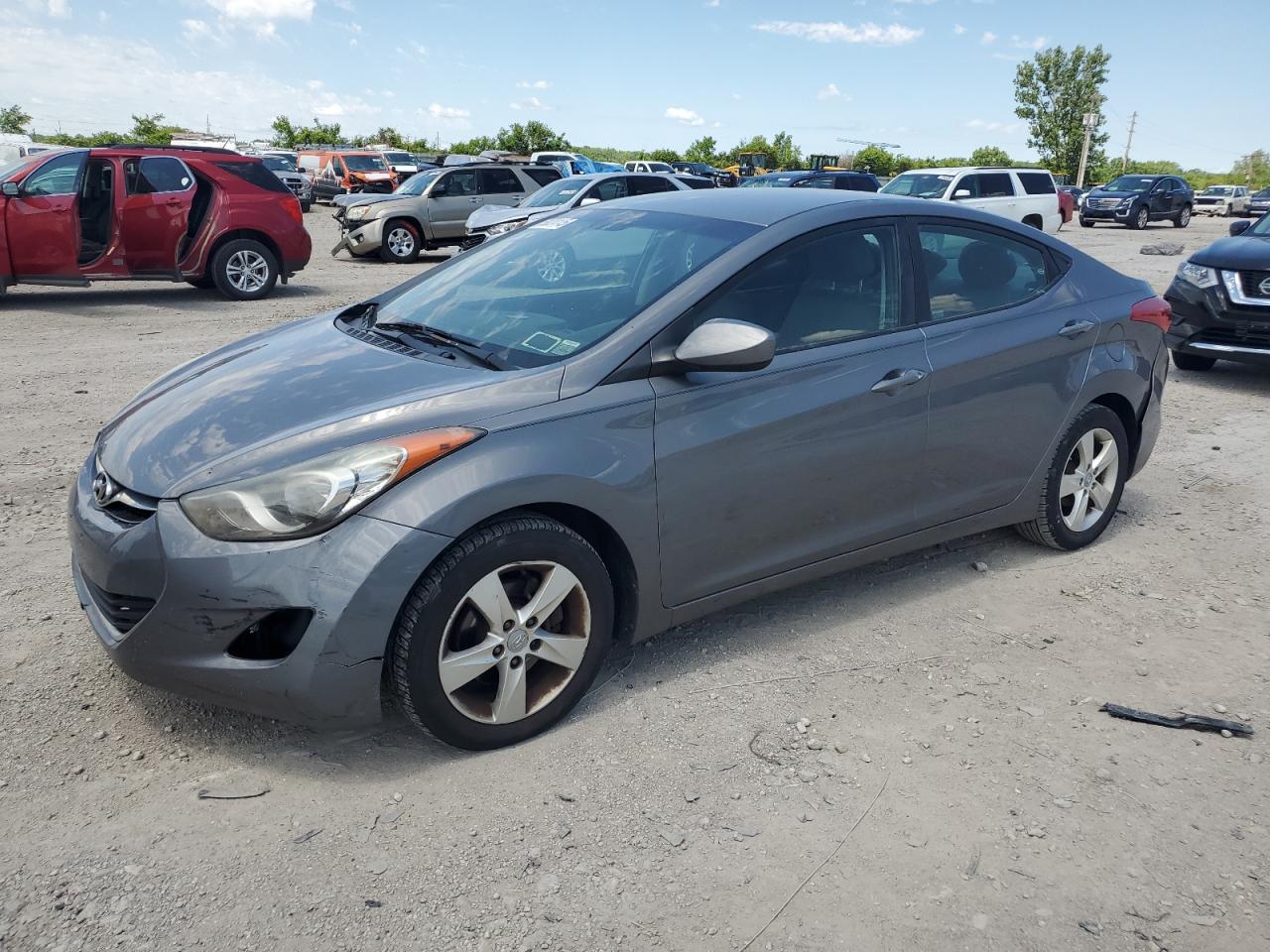 HYUNDAI ELANTRA GL 2012