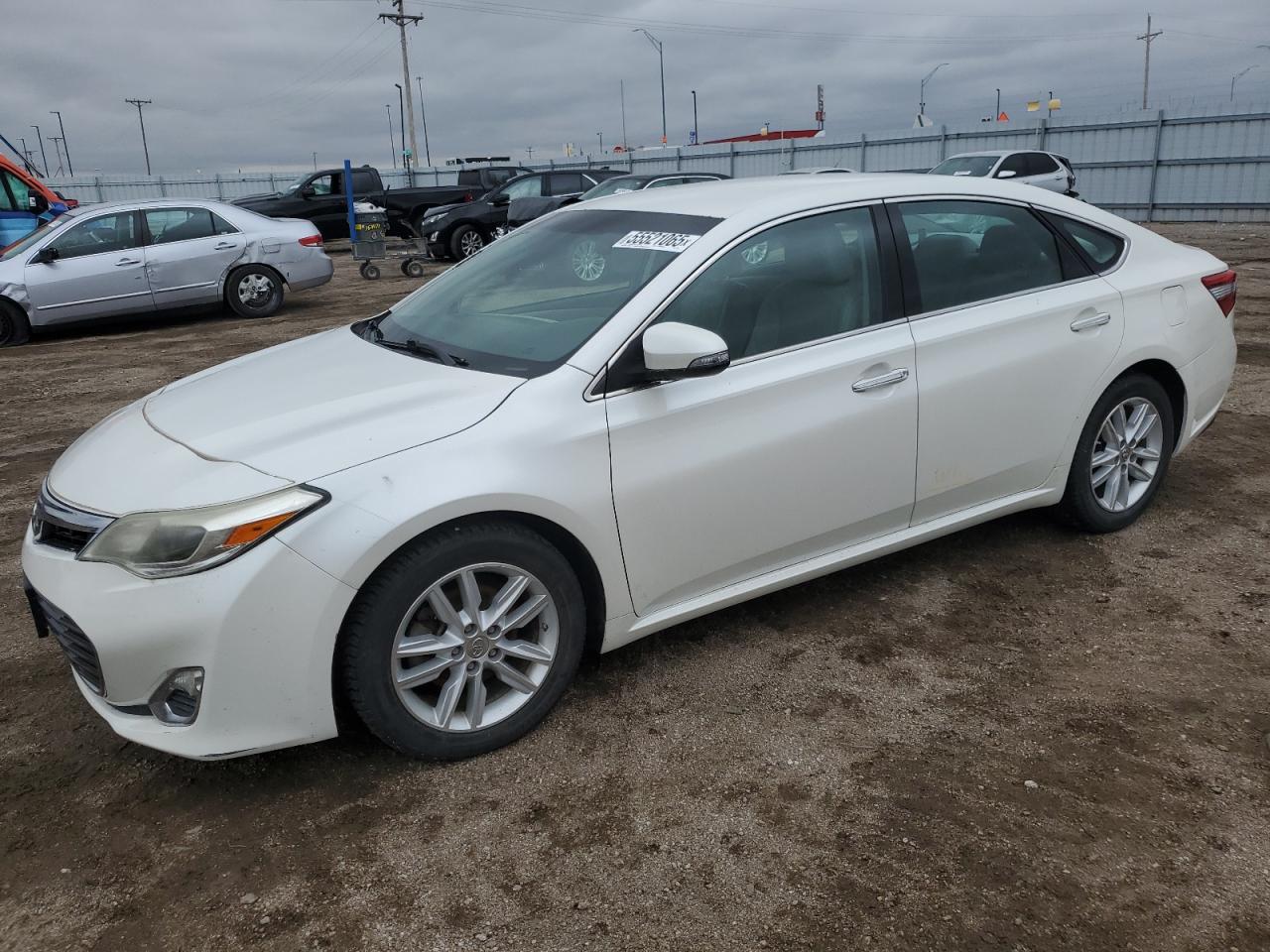 TOYOTA AVALON 2014