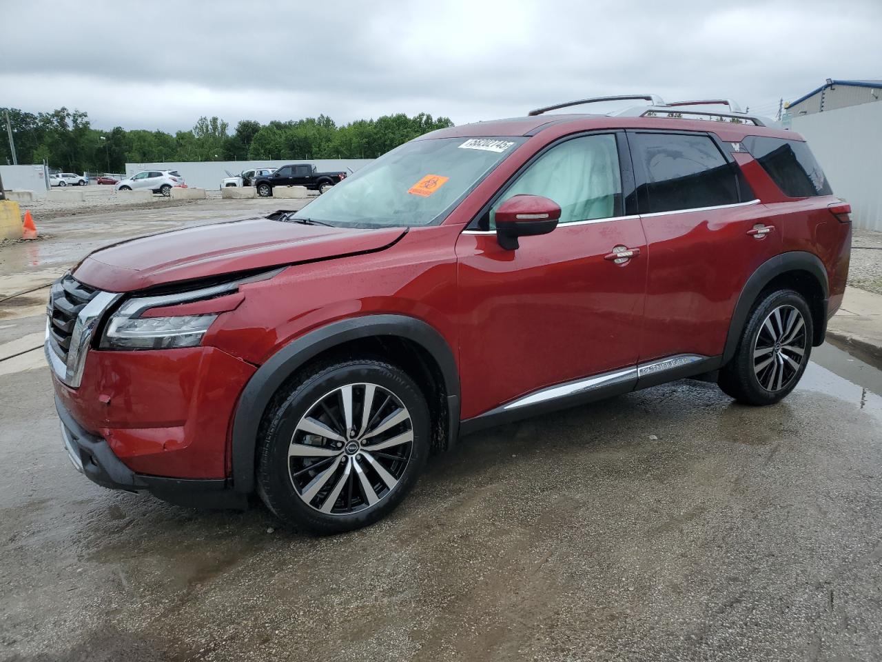 NISSAN PATHFINDER 2024