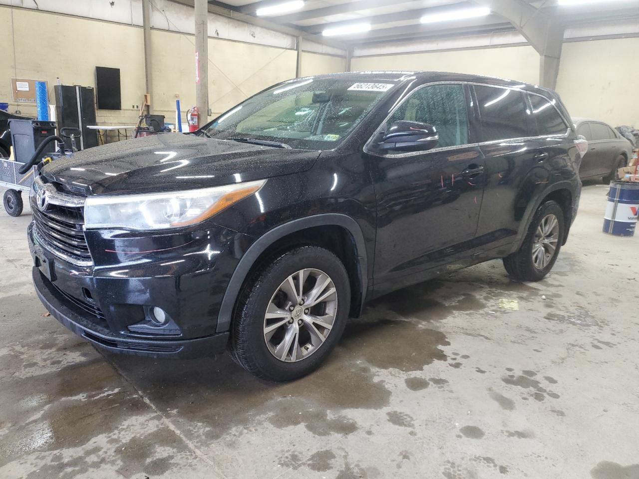 TOYOTA HIGHLANDER 2015