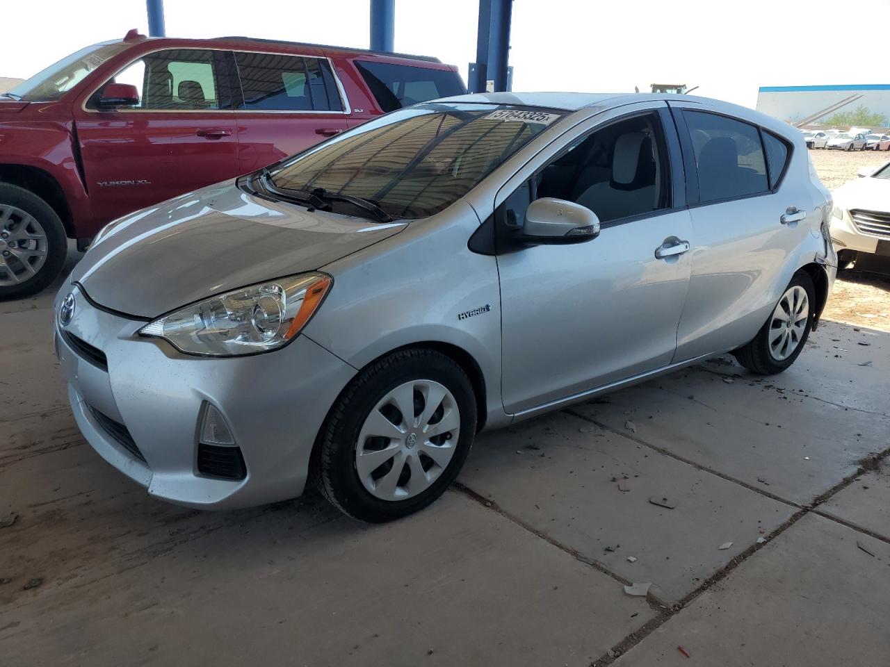 TOYOTA PRIUS C 2014