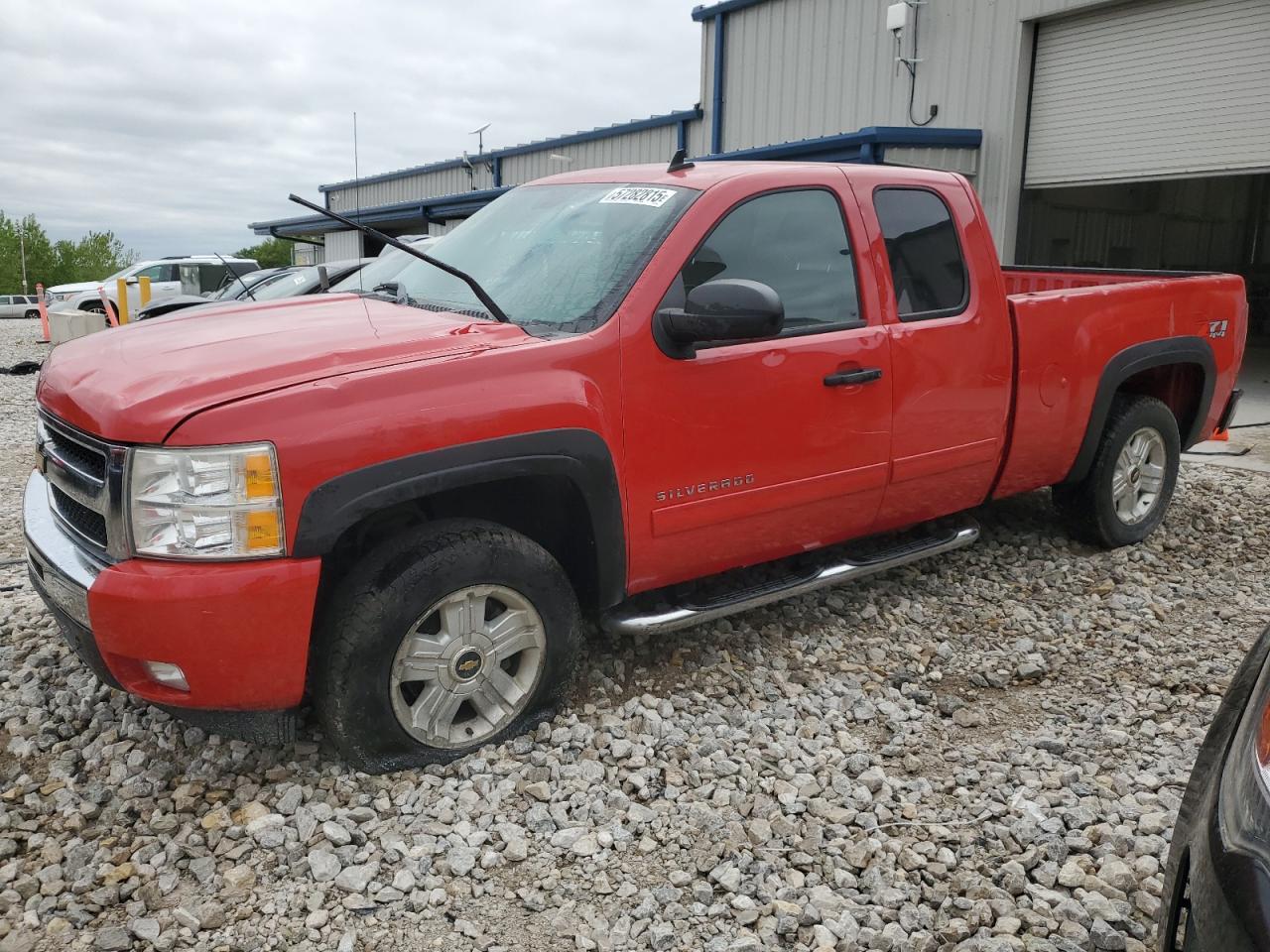 CHEVROLET SILVERADO 2011
