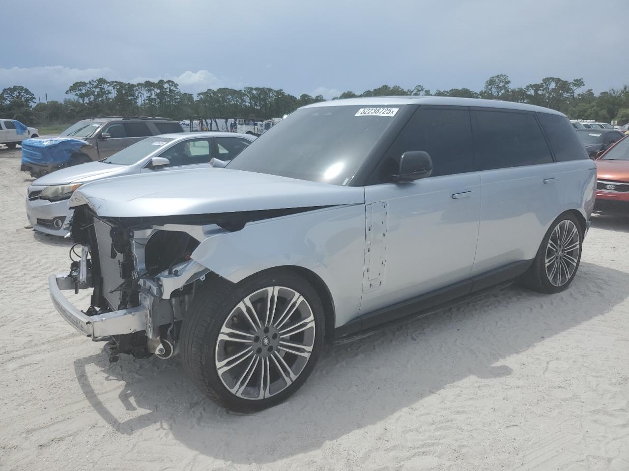 LAND ROVER RANGE ROVE 2024