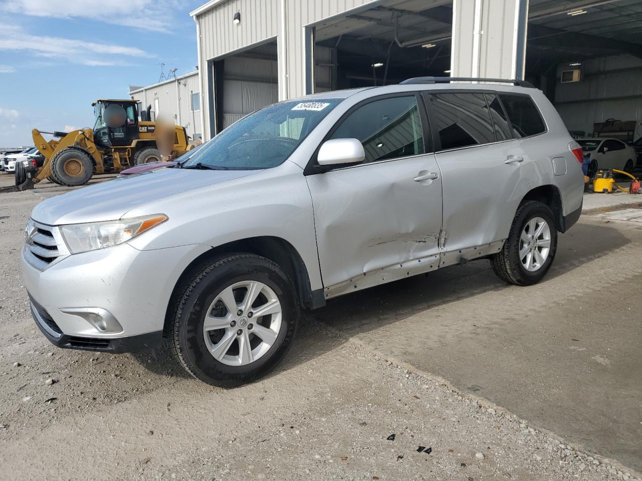 TOYOTA HIGHLANDER 2012