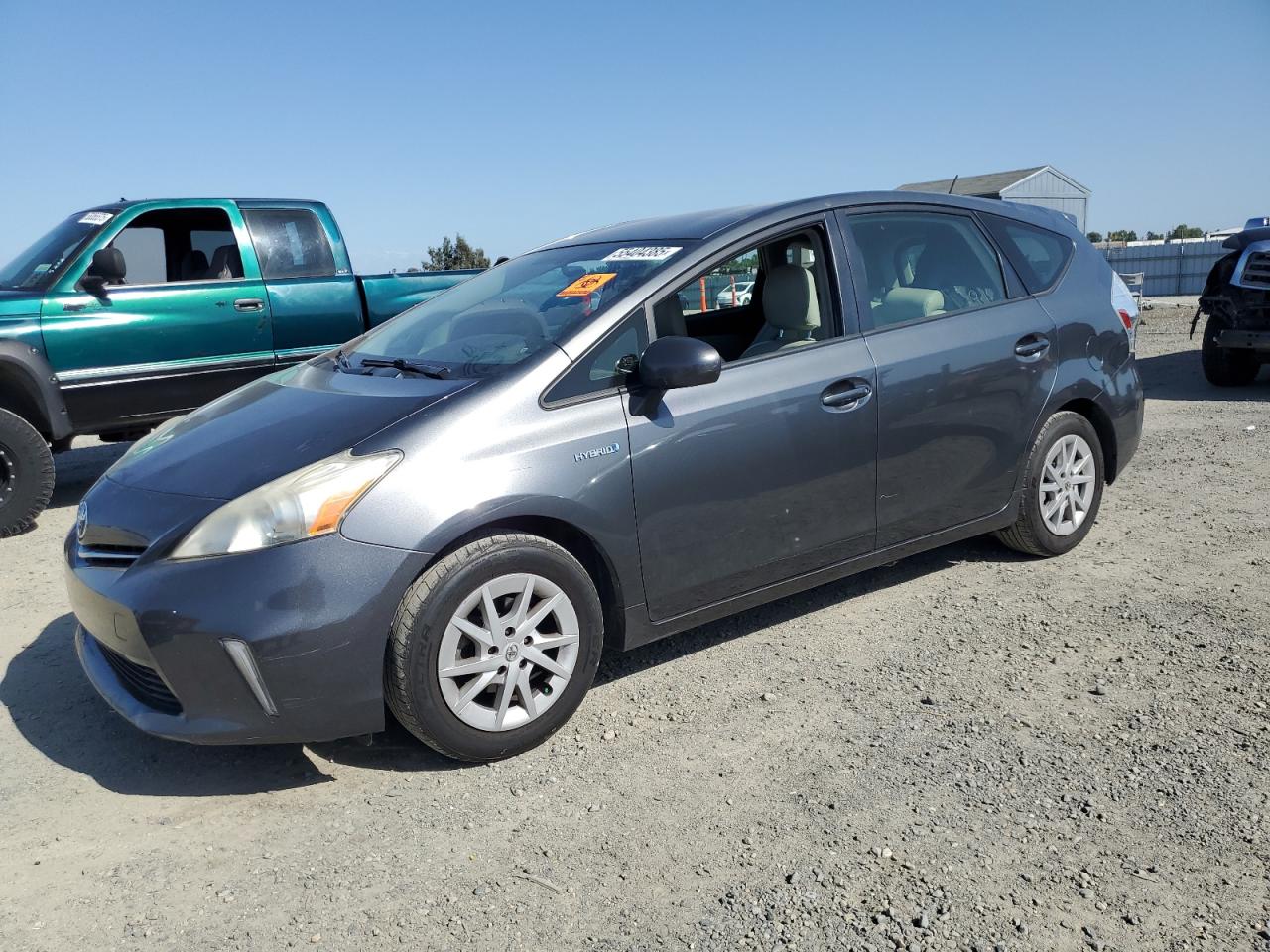 TOYOTA PRIUS V 2012