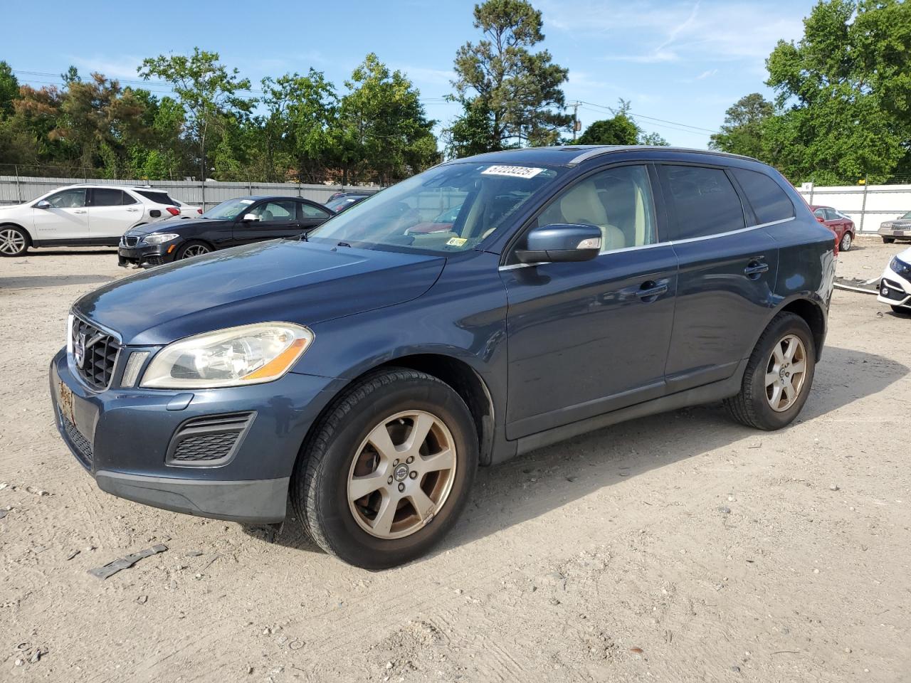VOLVO XC60 3.2 2011