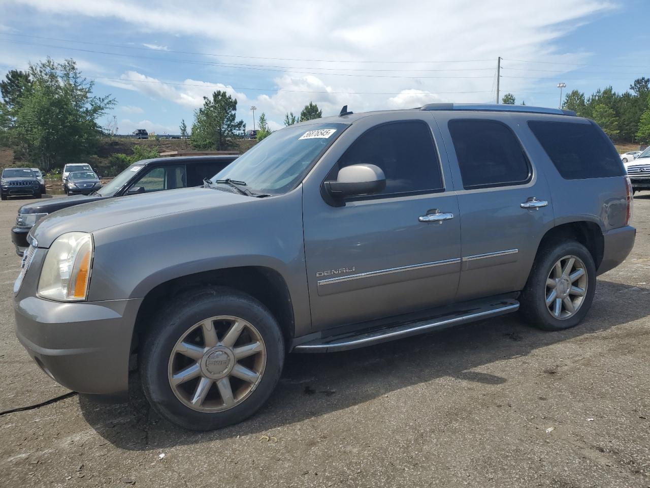 GMC YUKON DENA 2012