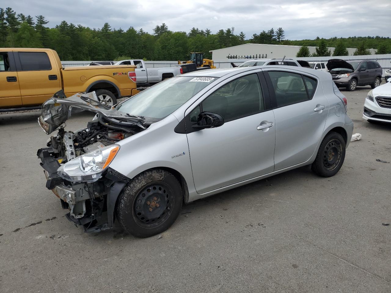 TOYOTA PRIUS C 2013