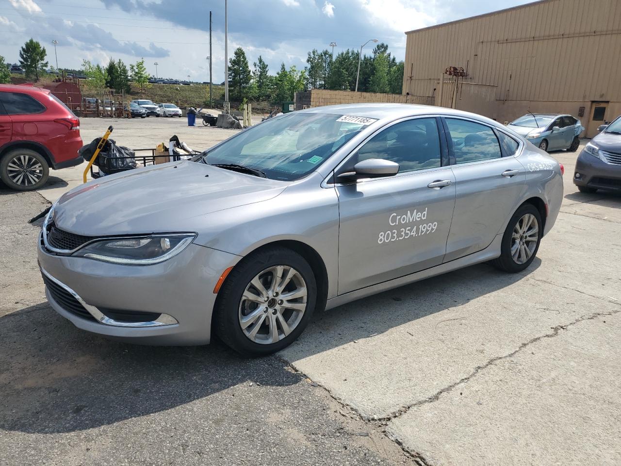 CHRYSLER 200 2017