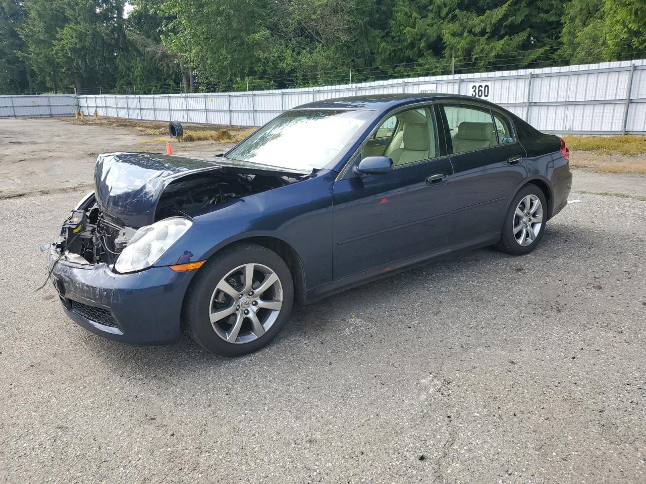 INFINITI G35 2005