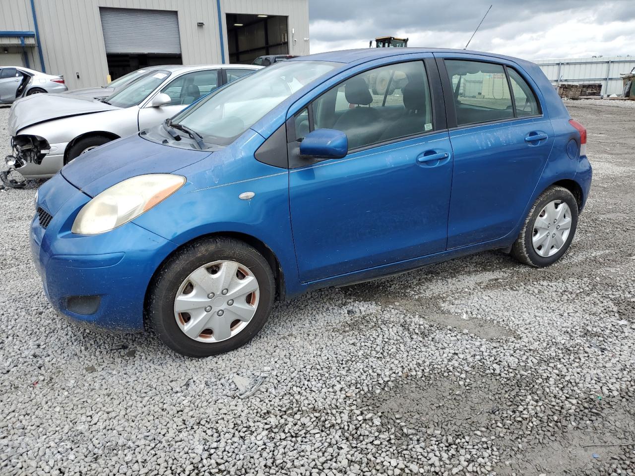 TOYOTA YARIS 2009