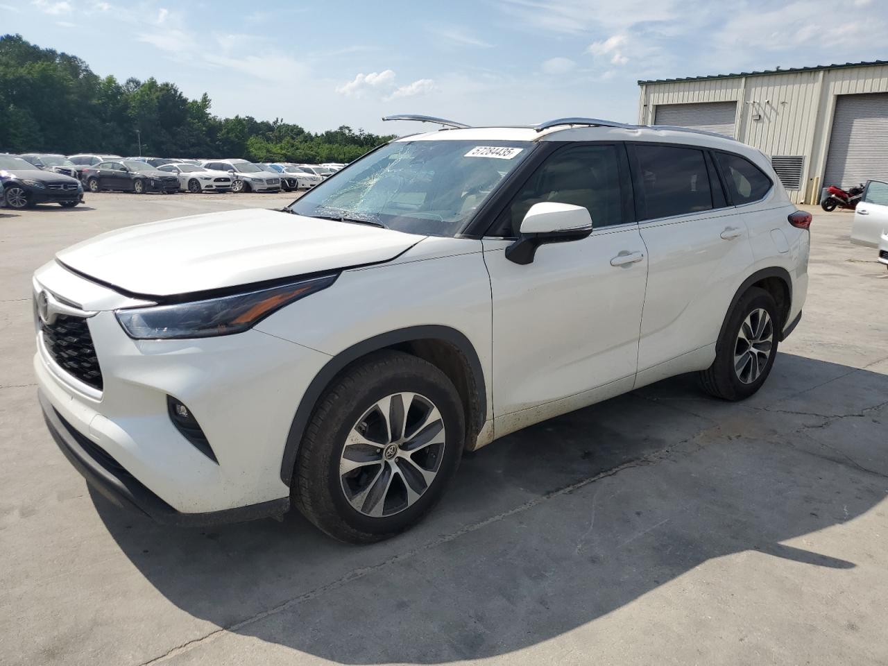 TOYOTA HIGHLANDER 2021
