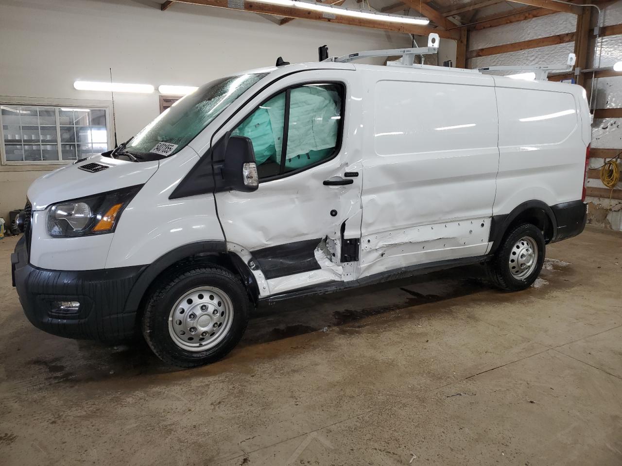 FORD TRANSIT T- 2024