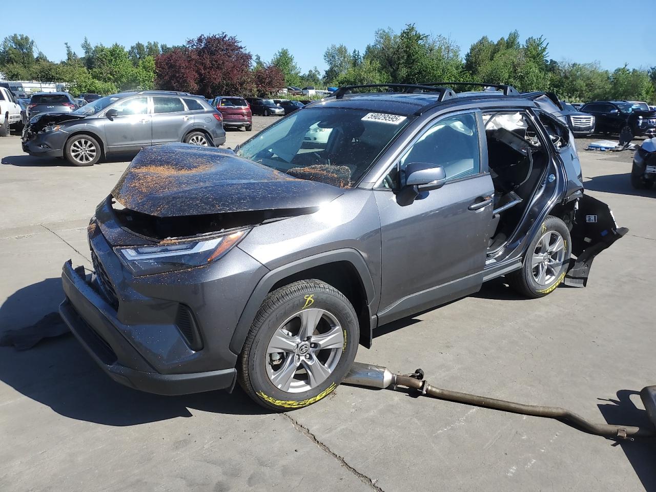 TOYOTA RAV4 XLE 2025