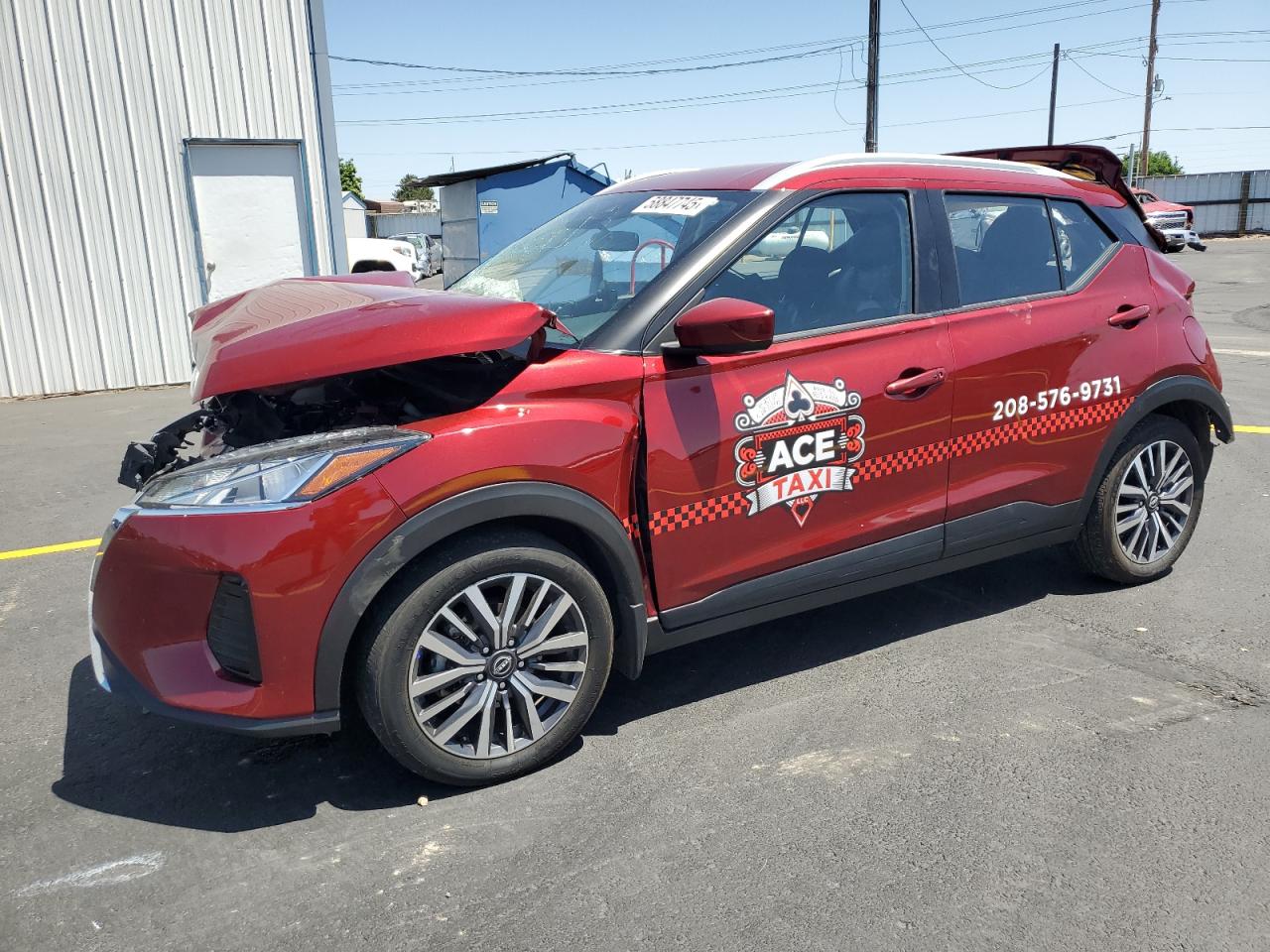 NISSAN KICKS 2024