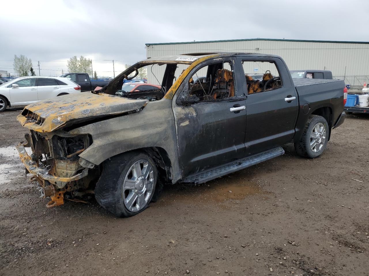 TOYOTA TUNDRA CRE 2015