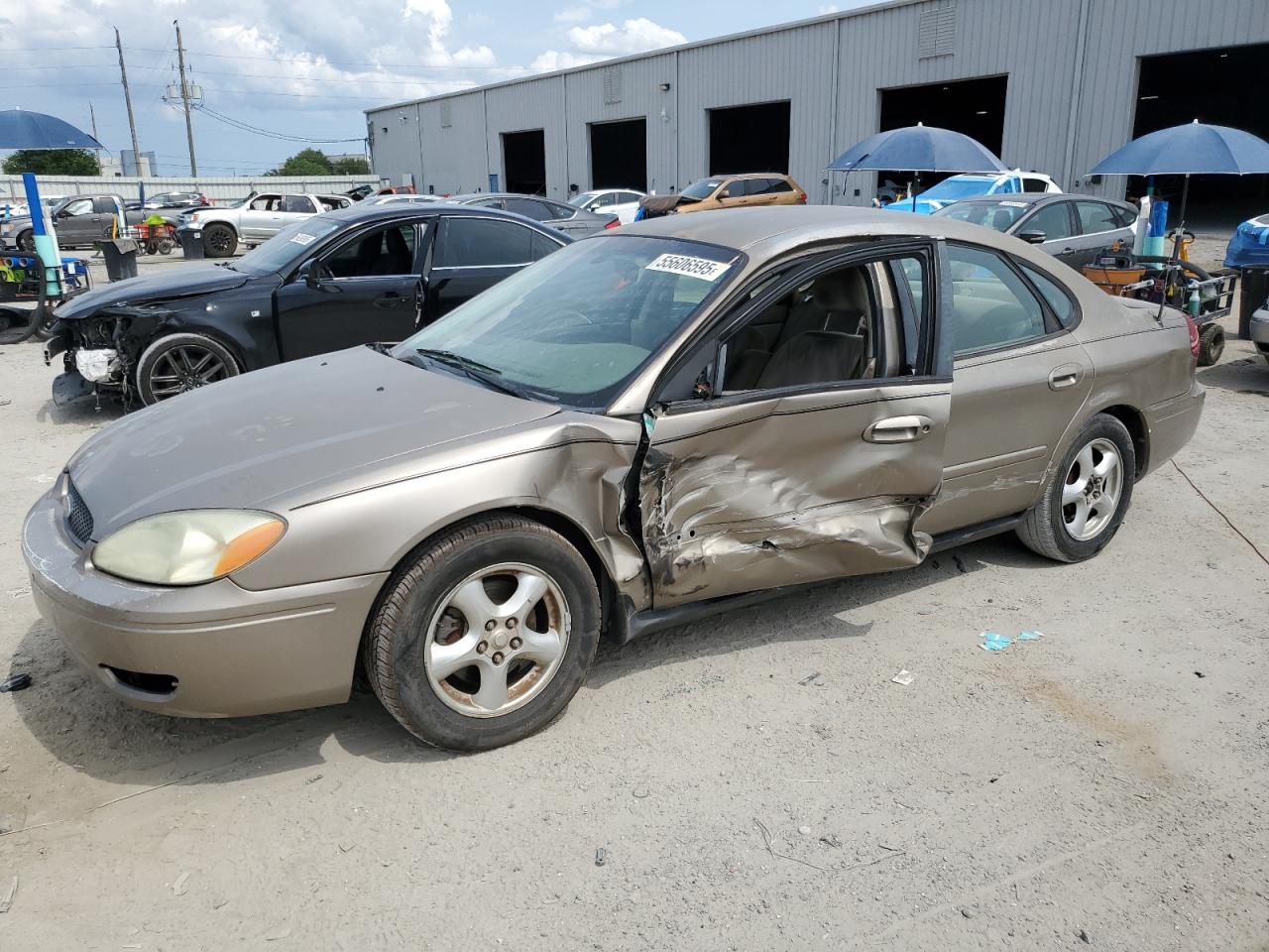 FORD TAURUS SE 2004