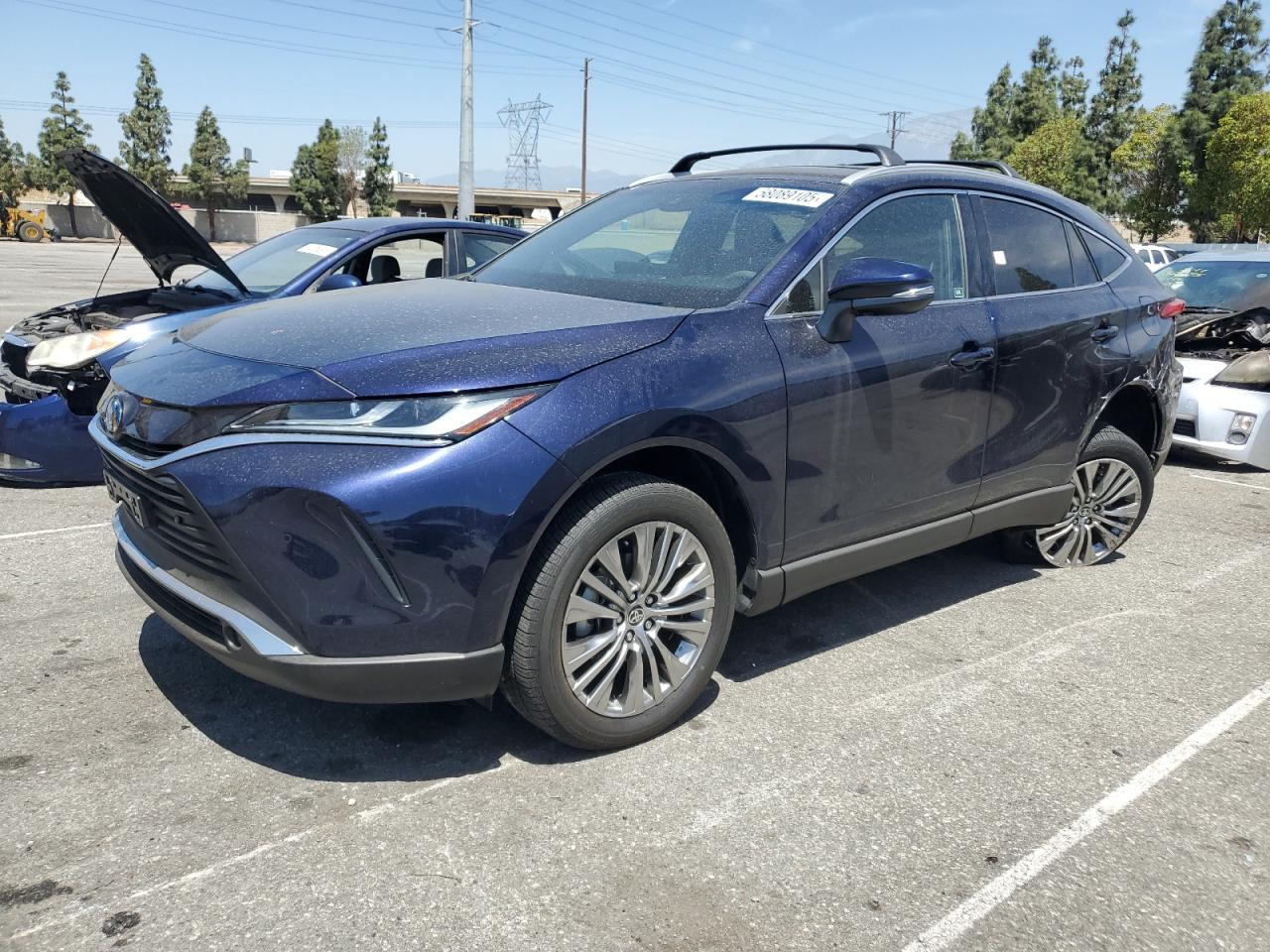 TOYOTA VENZA LE 2023