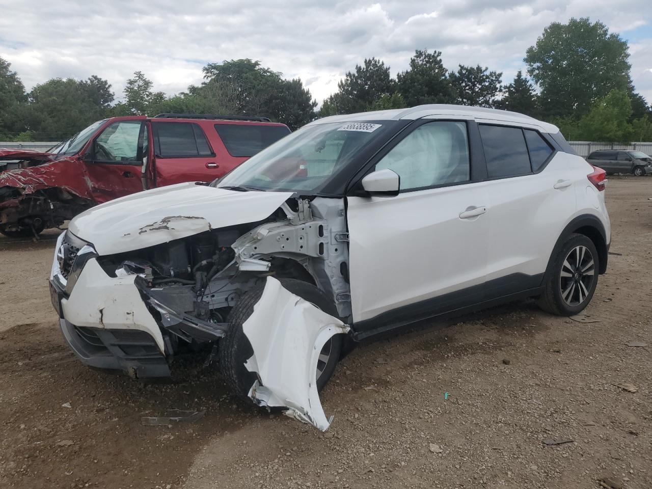 NISSAN KICKS SV 2020