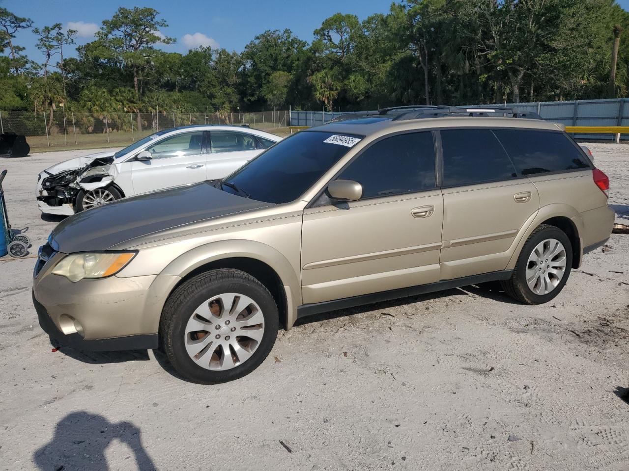 SUBARU OUTBACK 2. 2009