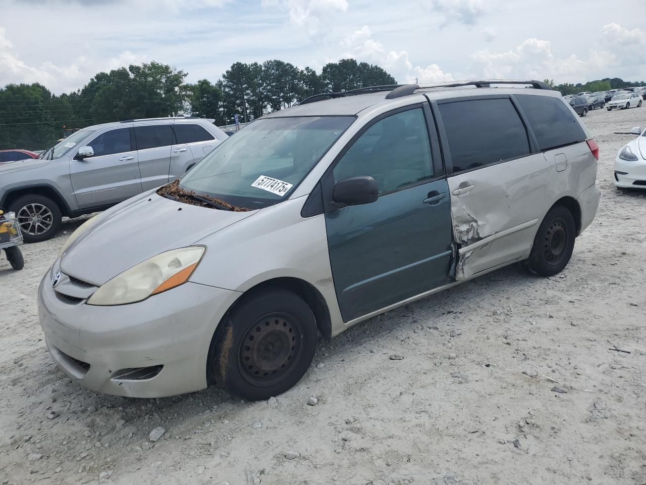TOYOTA SIENNA CE 2007