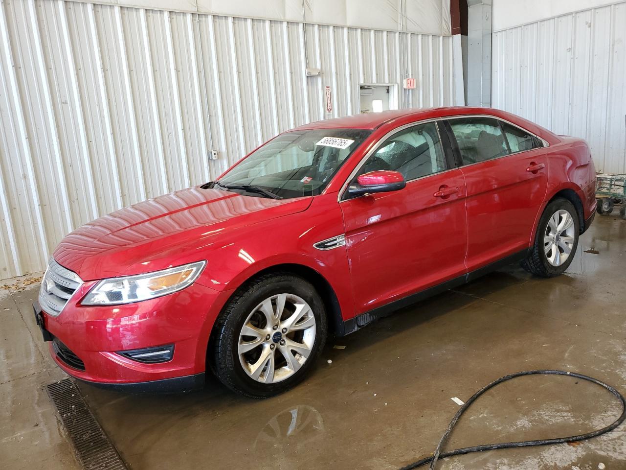 FORD TAURUS SEL 2010