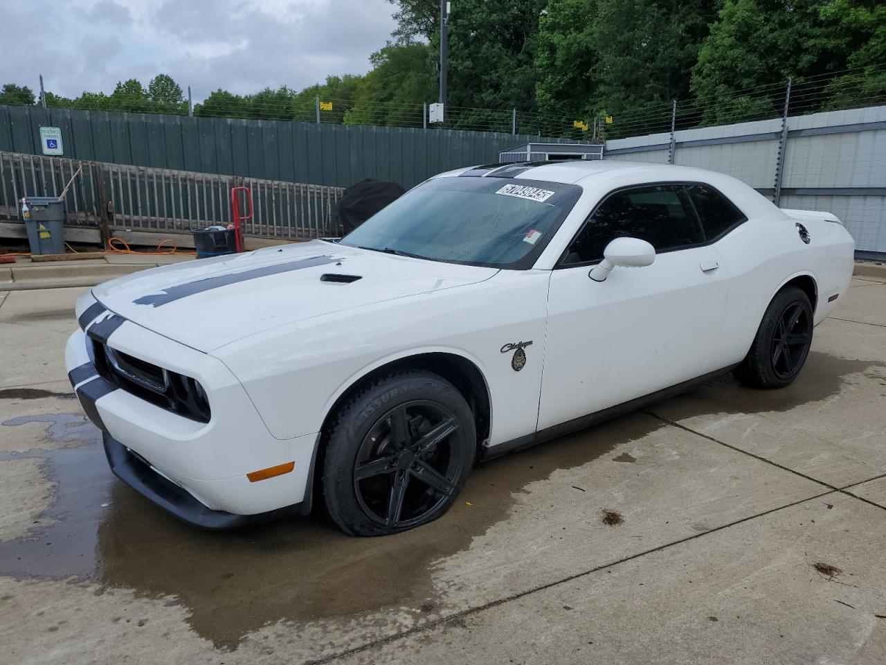 DODGE CHALLENGER 2013