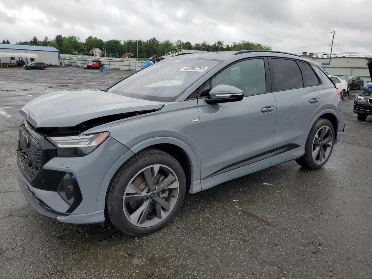 AUDI Q4 E-TRON 2024