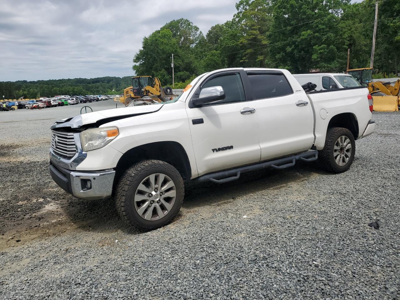 TOYOTA TUNDRA CRE 2015